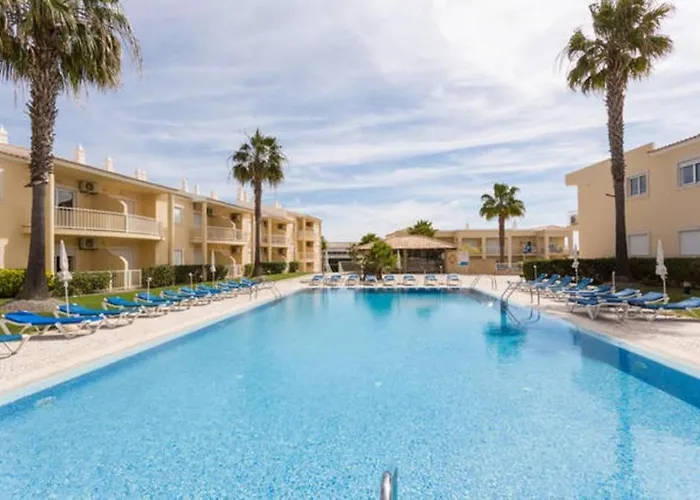 Parra Holidays Q House Apartment